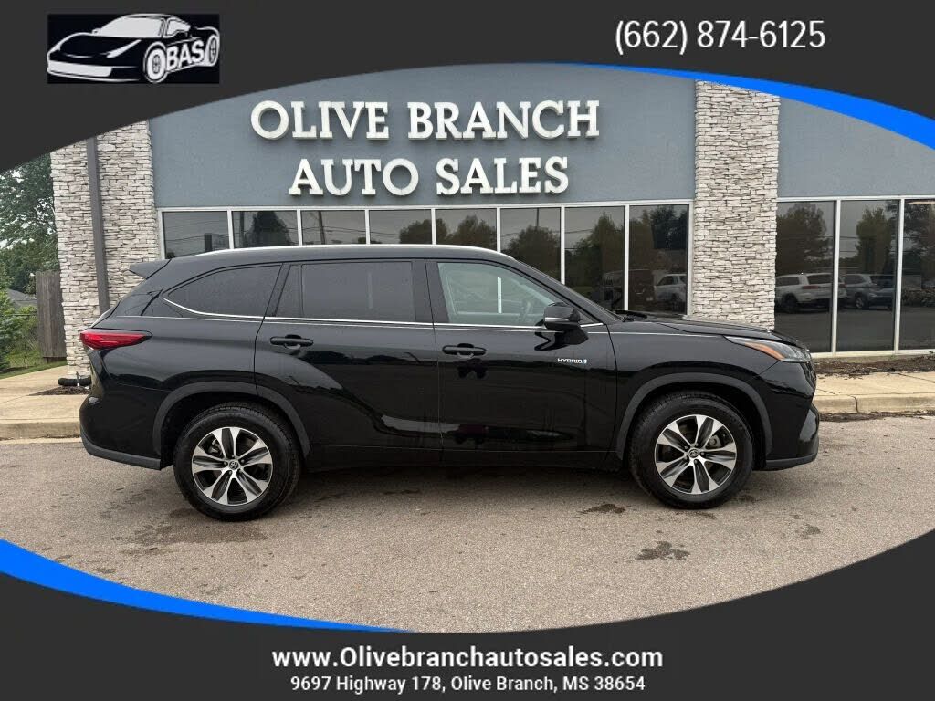 2021 TOYOTA Highlander