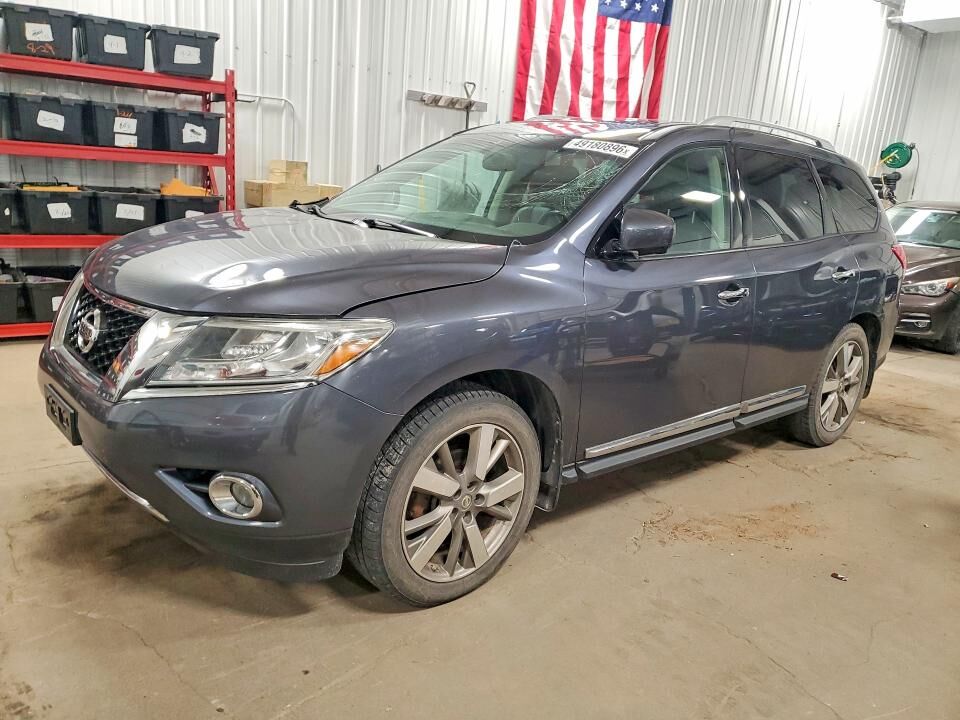 2014 NISSAN Pathfinder