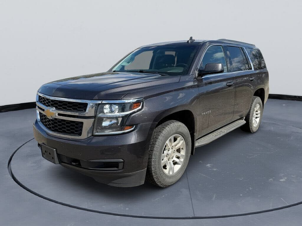 2017 CHEVROLET Tahoe