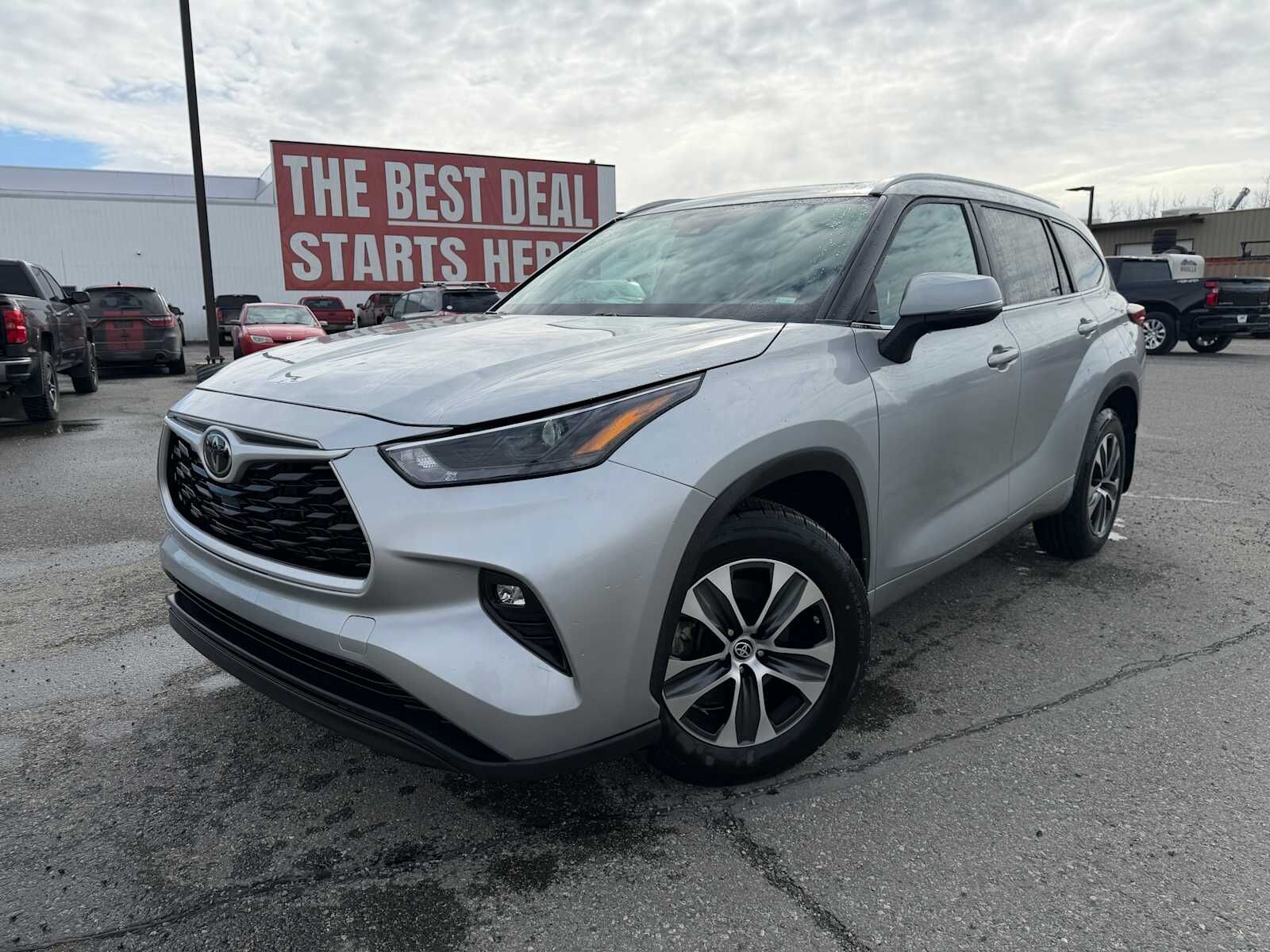 2023 TOYOTA Highlander