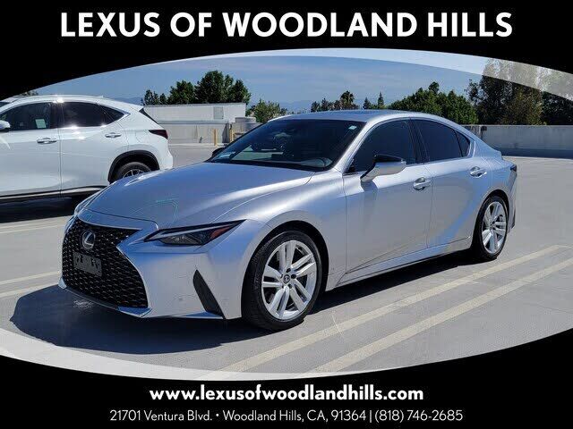 2024 LEXUS IS