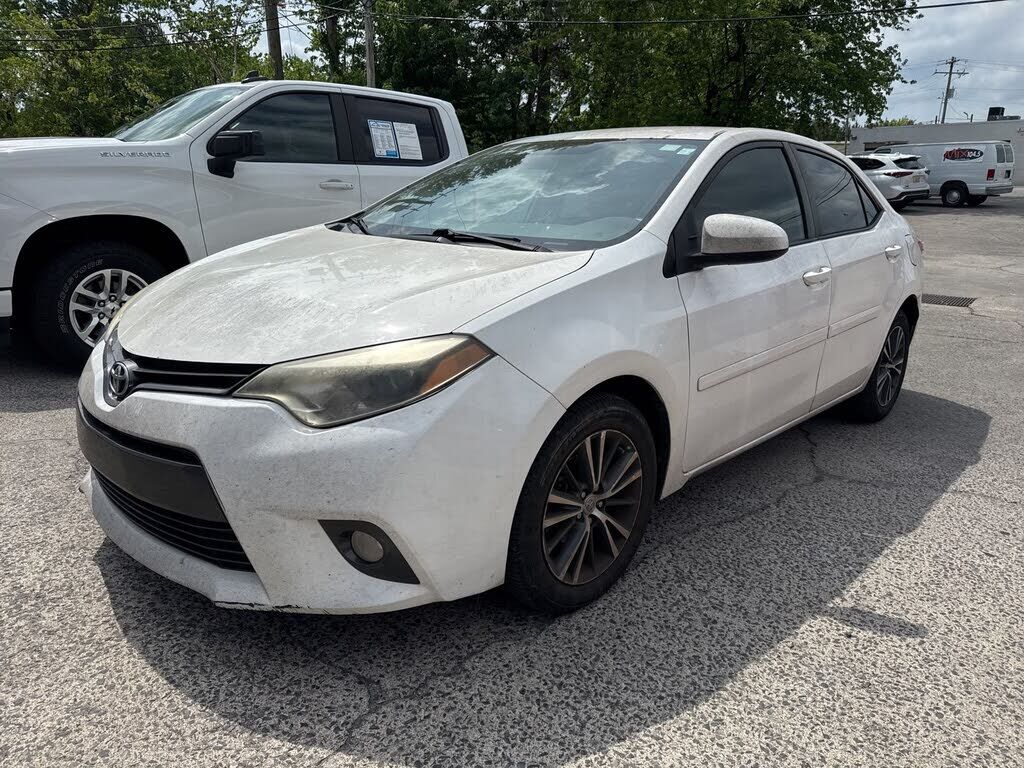 2016 TOYOTA Corolla