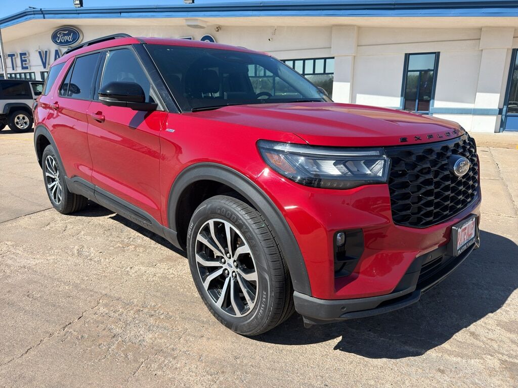 2025 FORD Explorer
