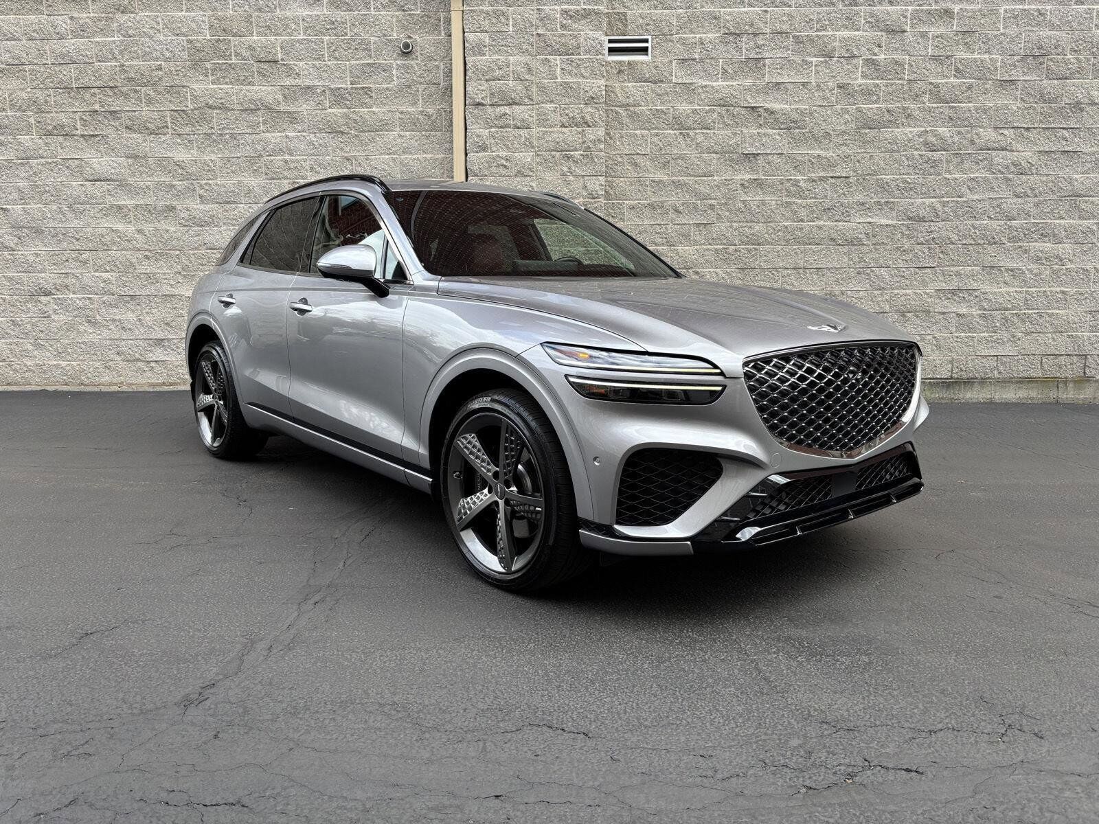 2023 GENESIS GV70