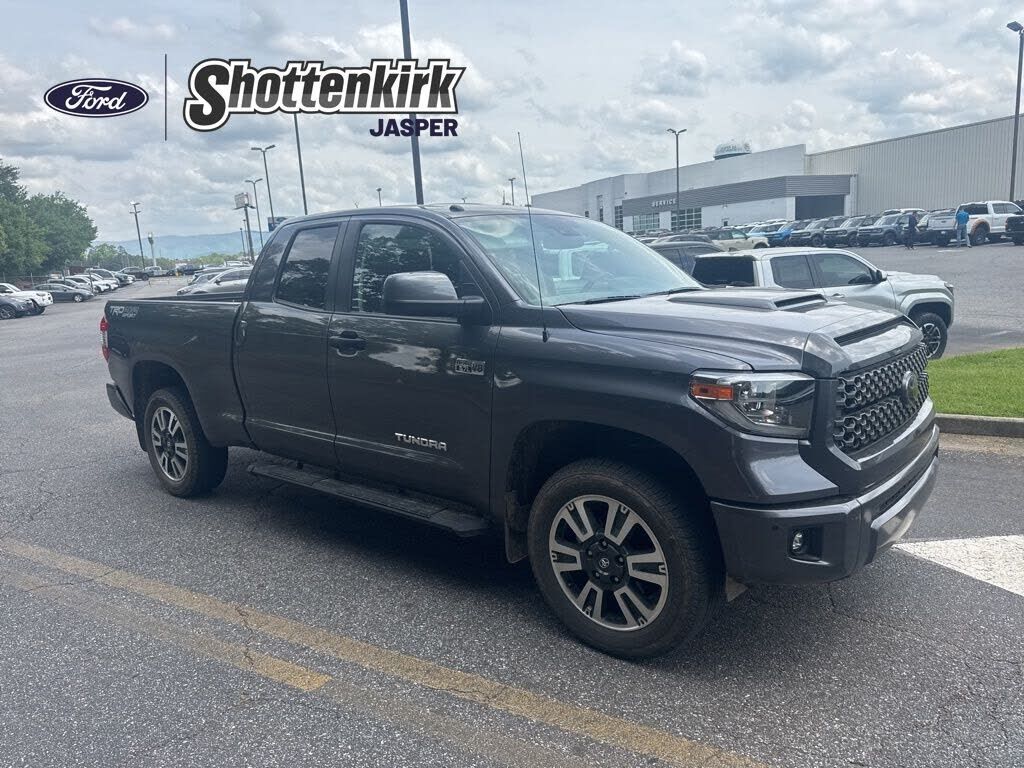2018 TOYOTA Tundra