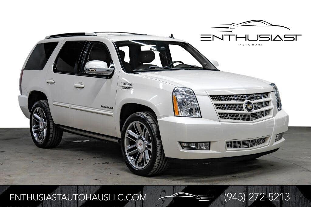 2012 CADILLAC Escalade