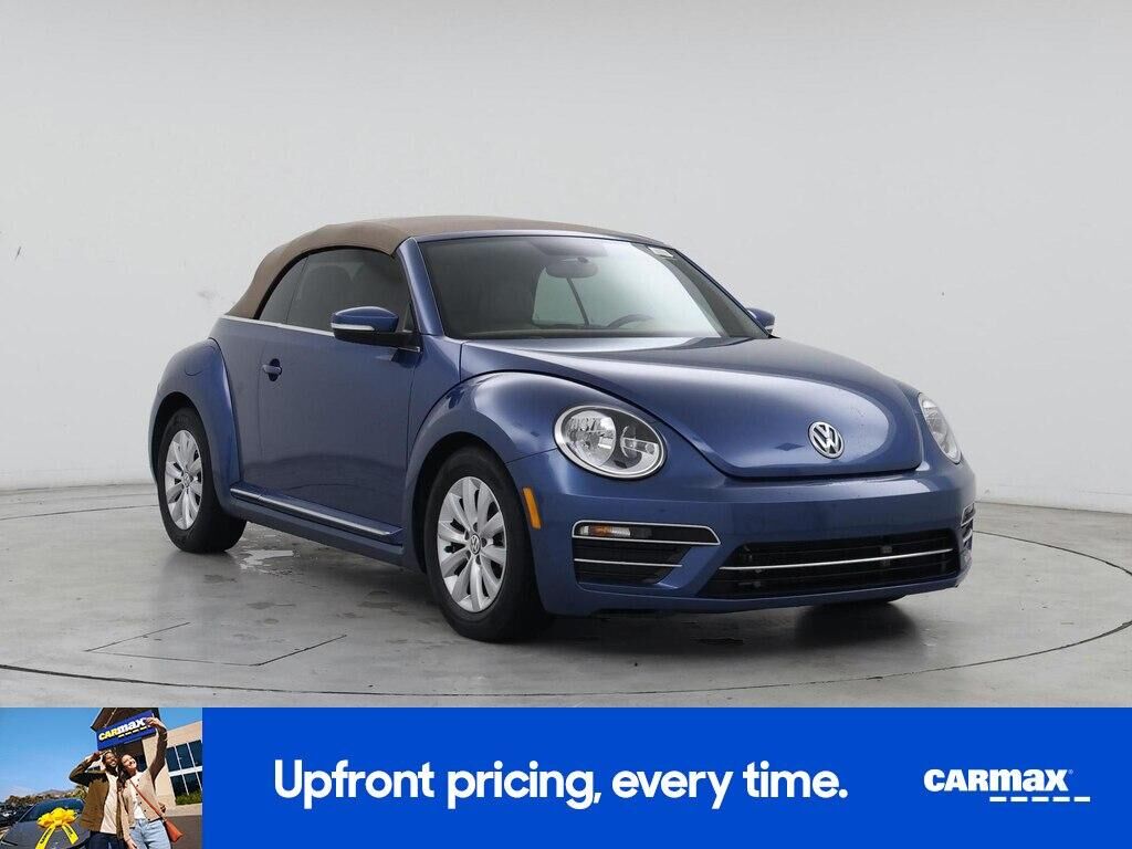 2019 VOLKSWAGEN Beetle