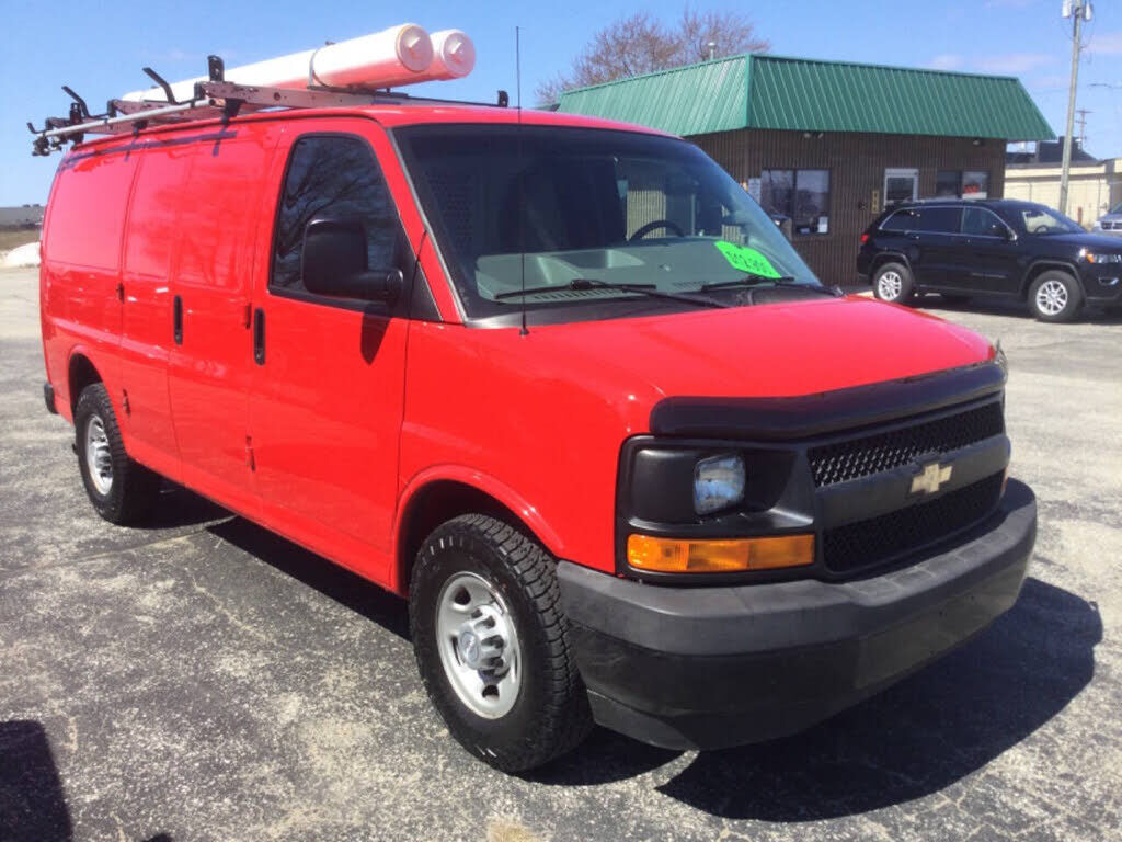 2017 CHEVROLET Express