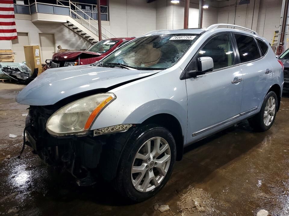 2013 NISSAN Rogue