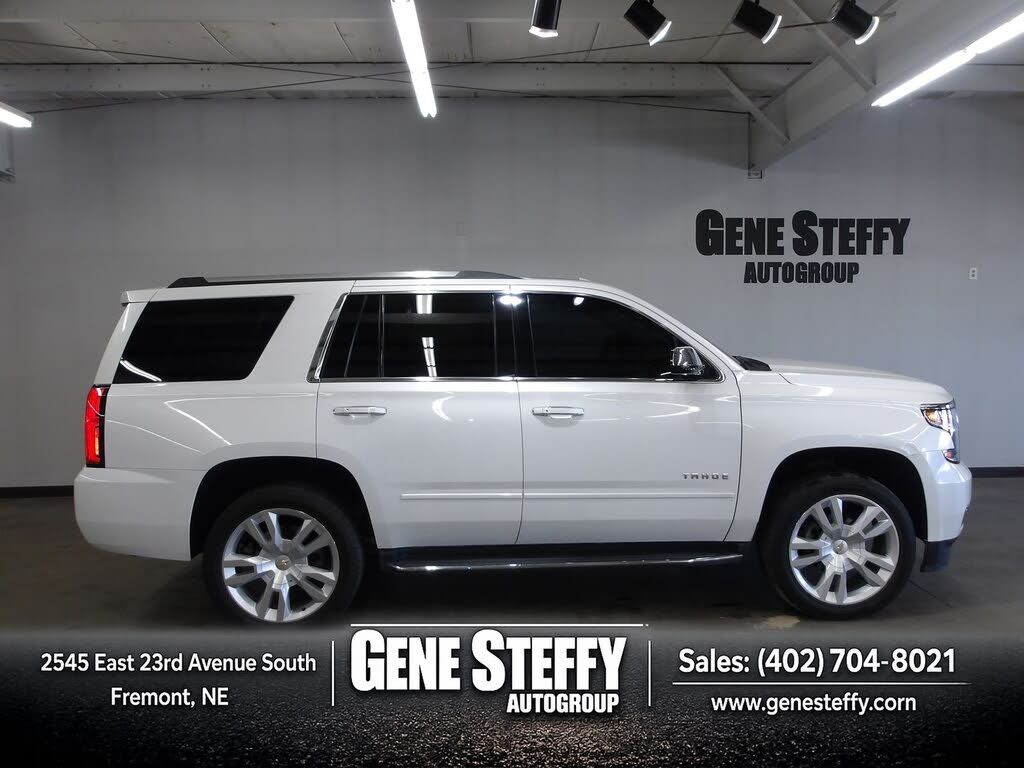 2017 CHEVROLET Tahoe