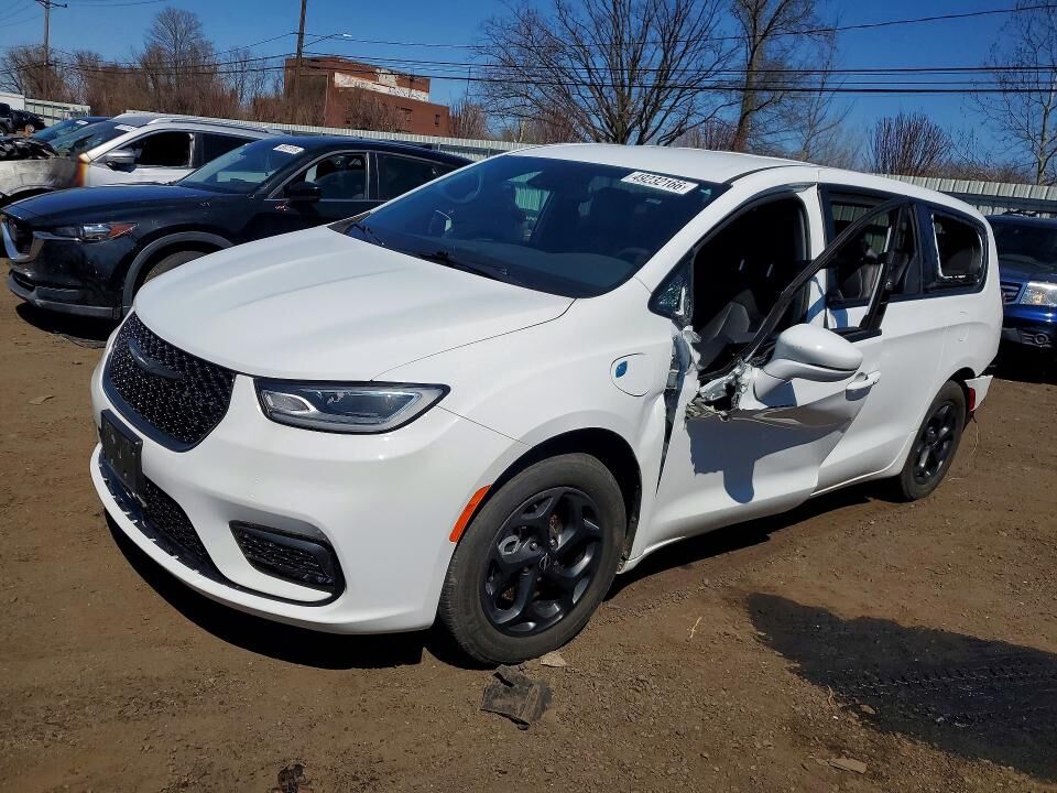 2022 CHRYSLER Pacifica