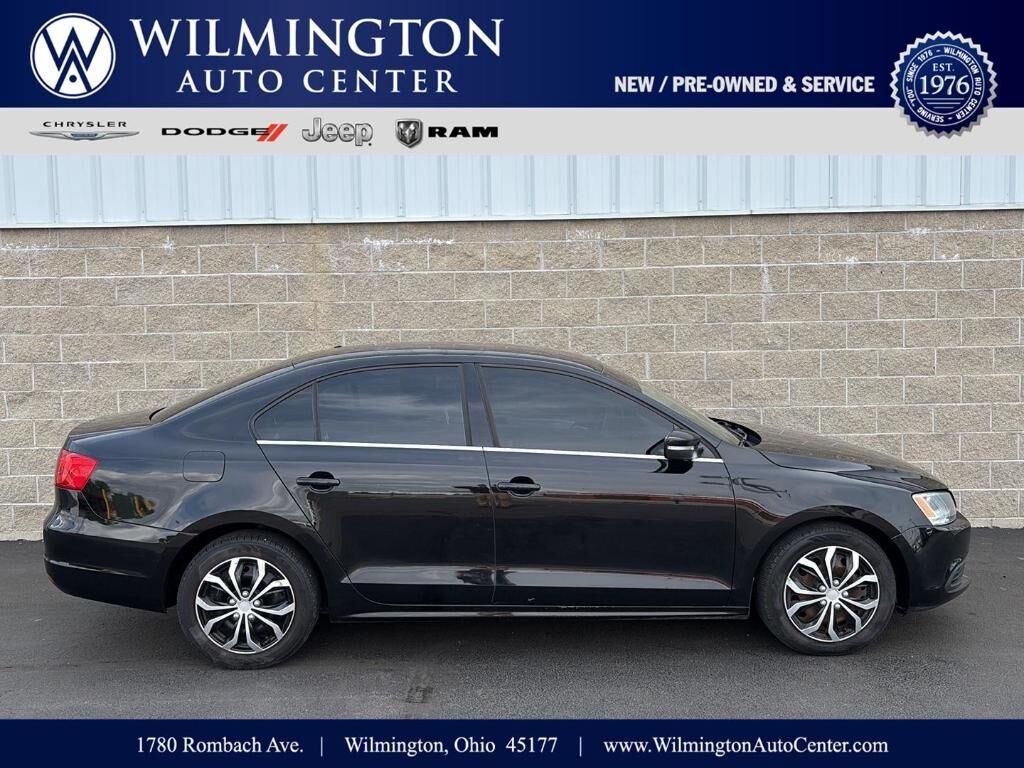 2013 VOLKSWAGEN Jetta