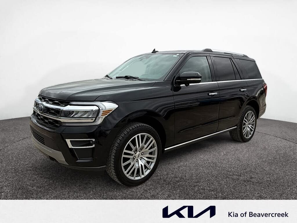 2022 FORD Expedition
