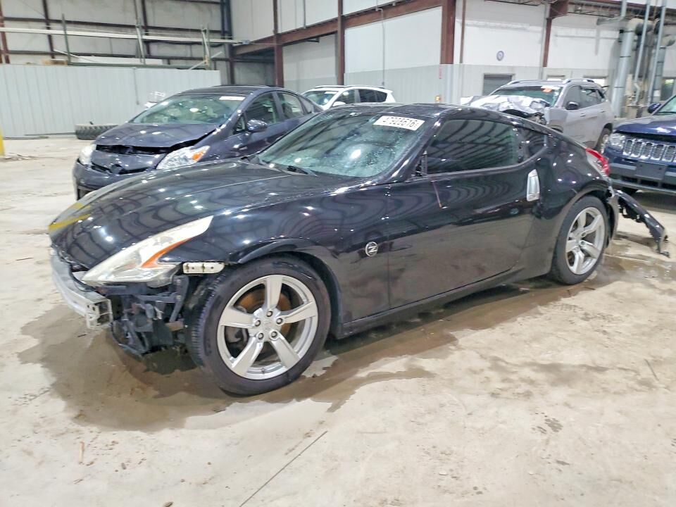 2012 NISSAN 370Z