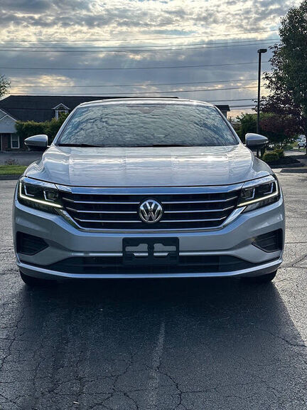 2020 VOLKSWAGEN Passat