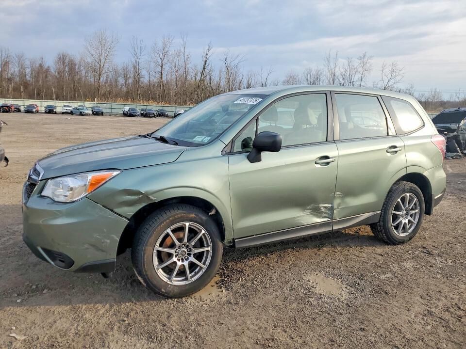 2016 SUBARU Forester