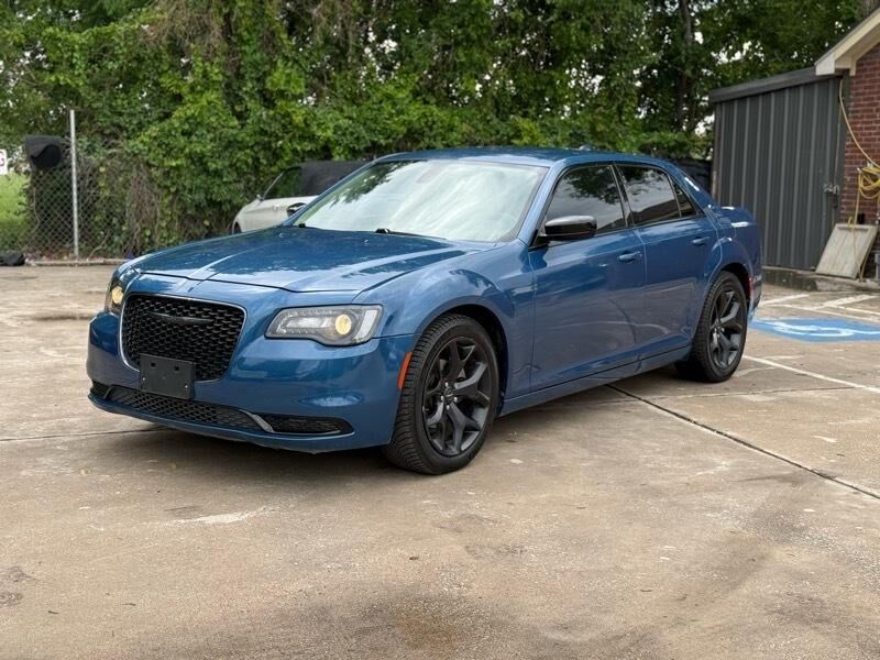 2021 CHRYSLER 300