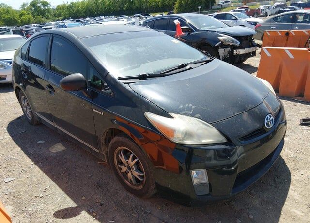 2011 TOYOTA PRIUS