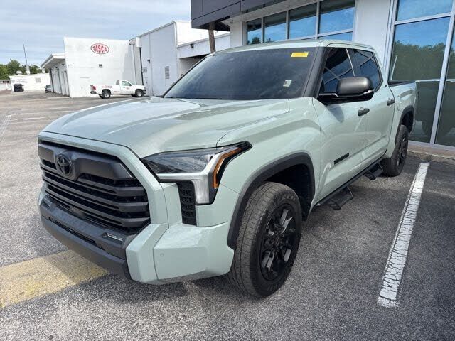 2024 TOYOTA Tundra