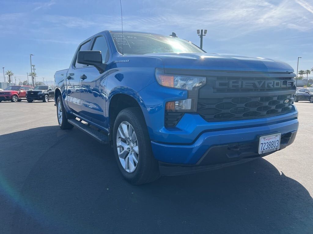 2023 CHEVROLET Silverado