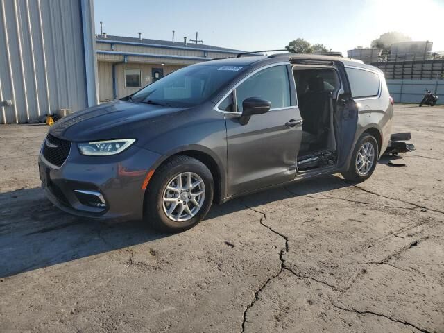 2022 CHRYSLER Pacifica