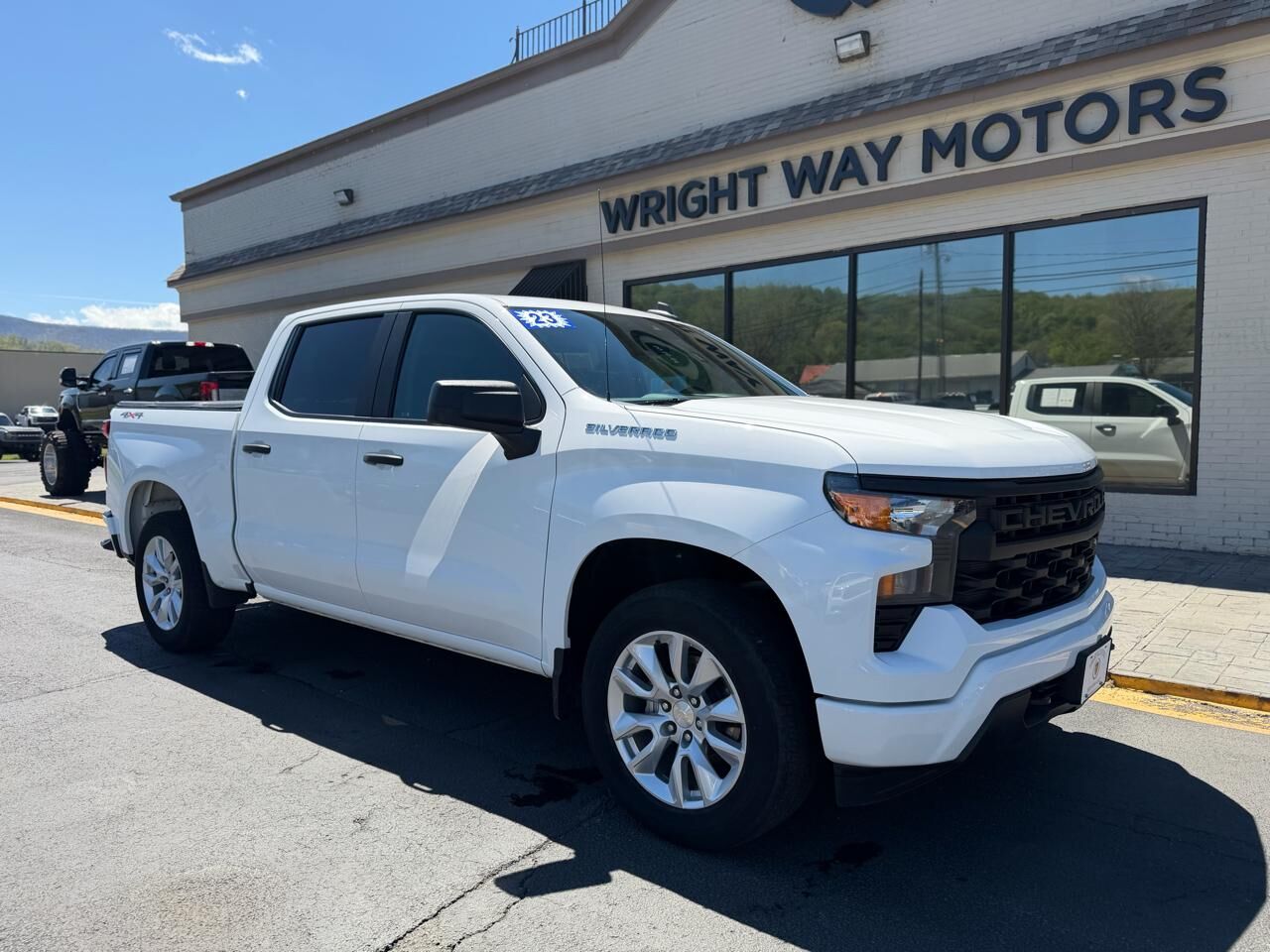 2023 CHEVROLET Silverado