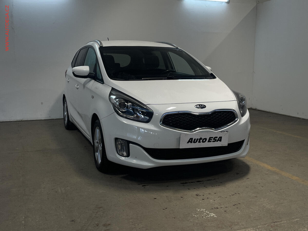 2016 KIA Rondo