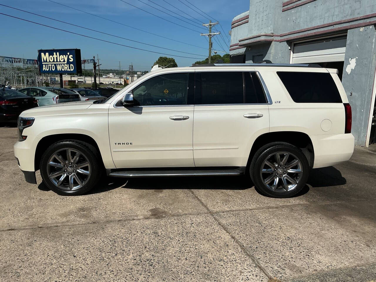 2015 CHEVROLET Tahoe