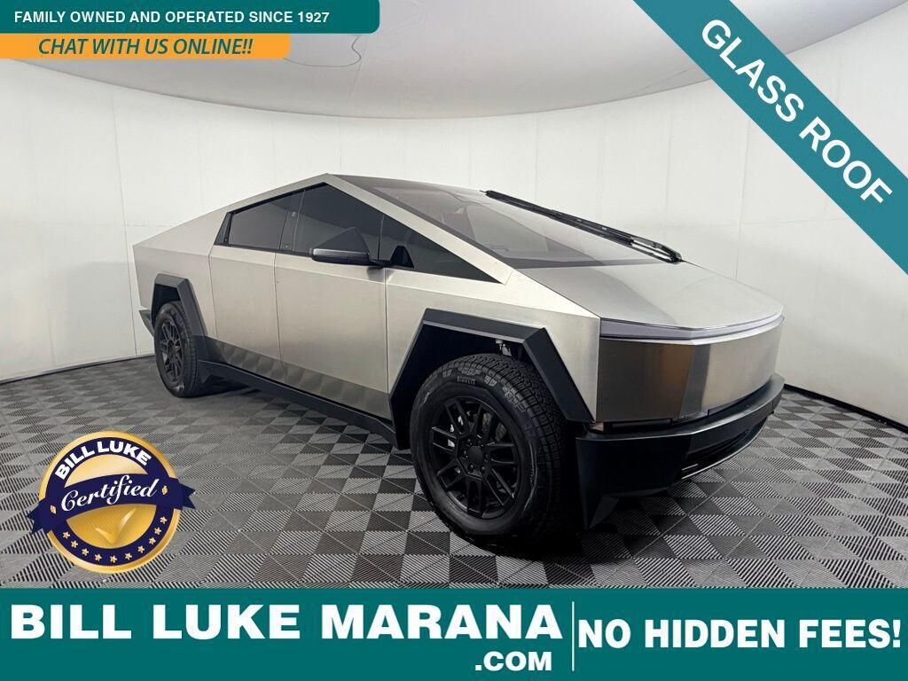 2025 TESLA Cybertruck