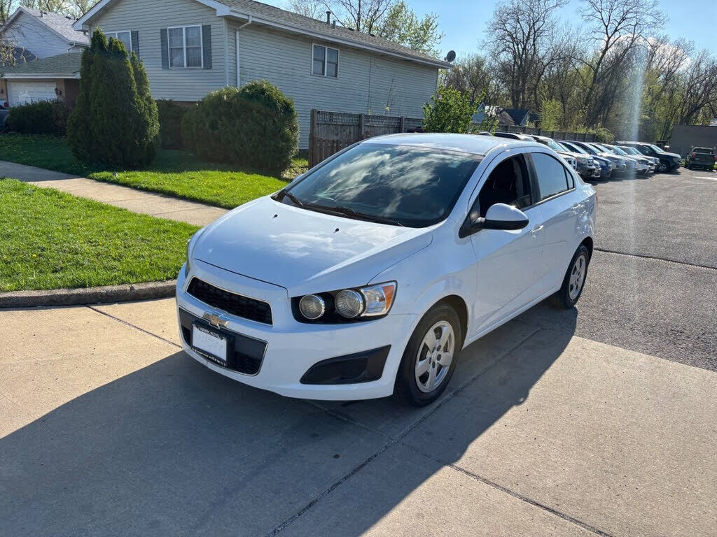 2015 CHEVROLET Sonic