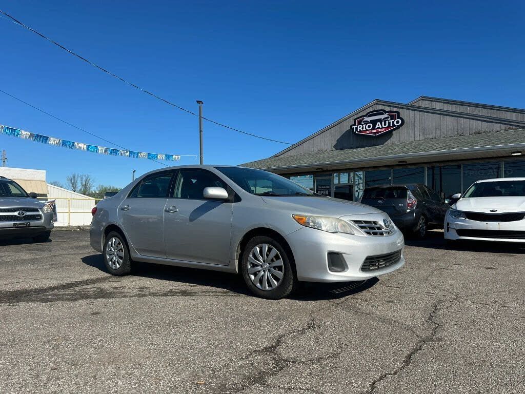 2013 TOYOTA Corolla