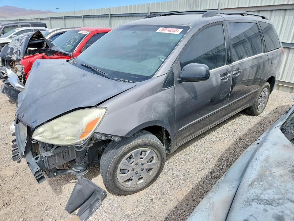 2005 TOYOTA Sienna