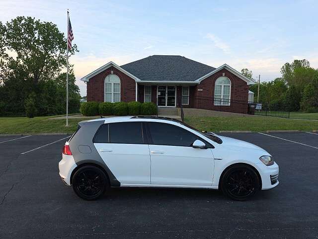 2015 VOLKSWAGEN GTI