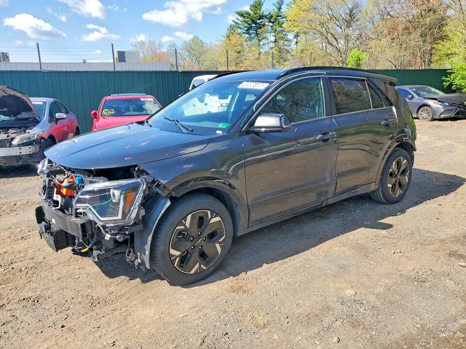 2023 KIA Niro