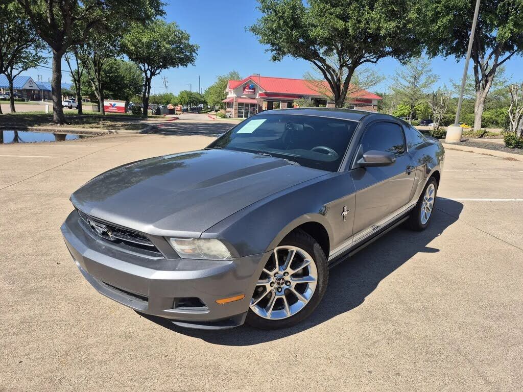 2011 FORD Mustang