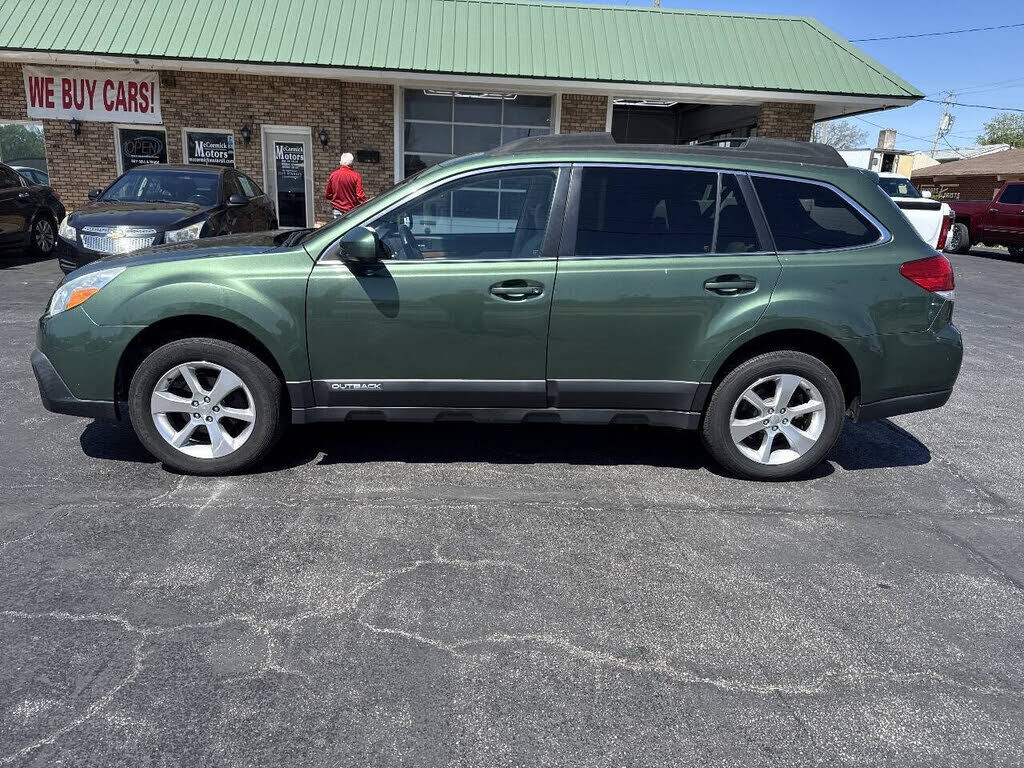 2014 SUBARU Outback