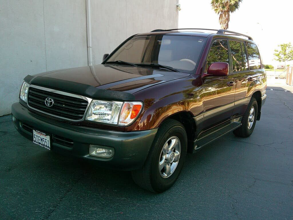 2002 TOYOTA Land Cruiser