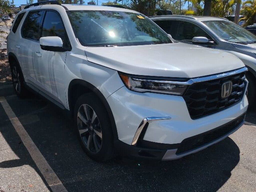 2025 HONDA Pilot