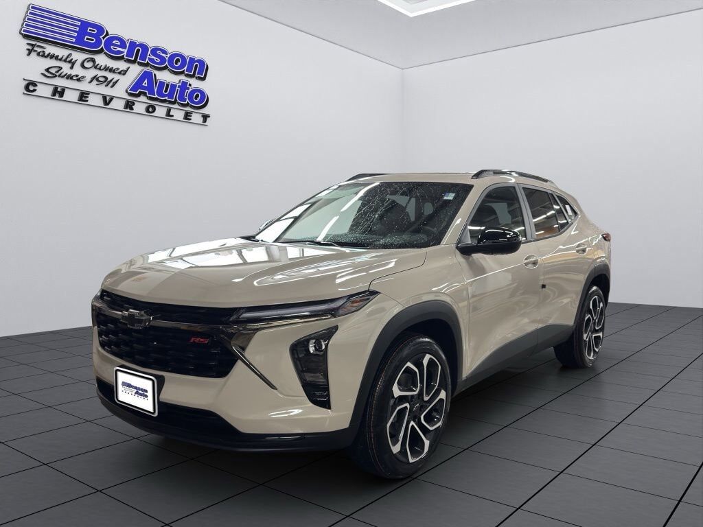 2026 CHEVROLET Trax