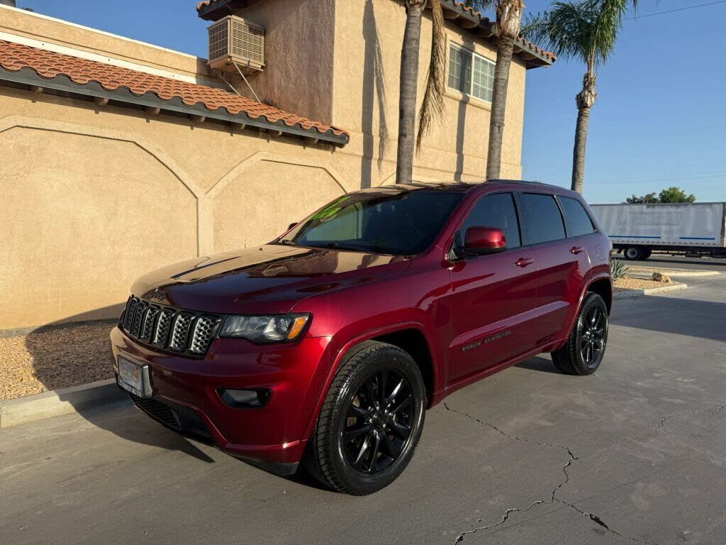 2017 JEEP Grand Cherokee