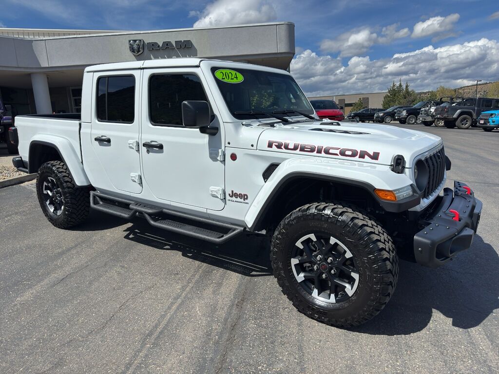 2024 JEEP Gladiator