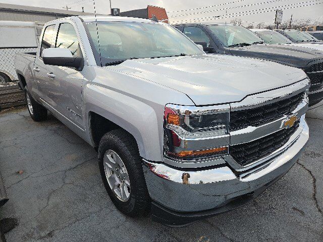 2018 CHEVROLET Silverado