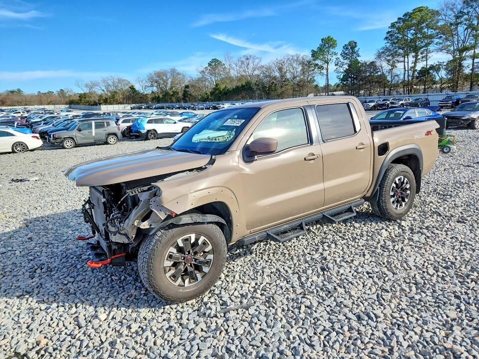2023 NISSAN Frontier
