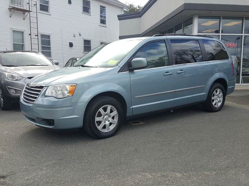 2010 CHRYSLER Town and Country