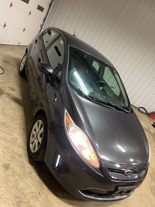 2012 FORD Fiesta