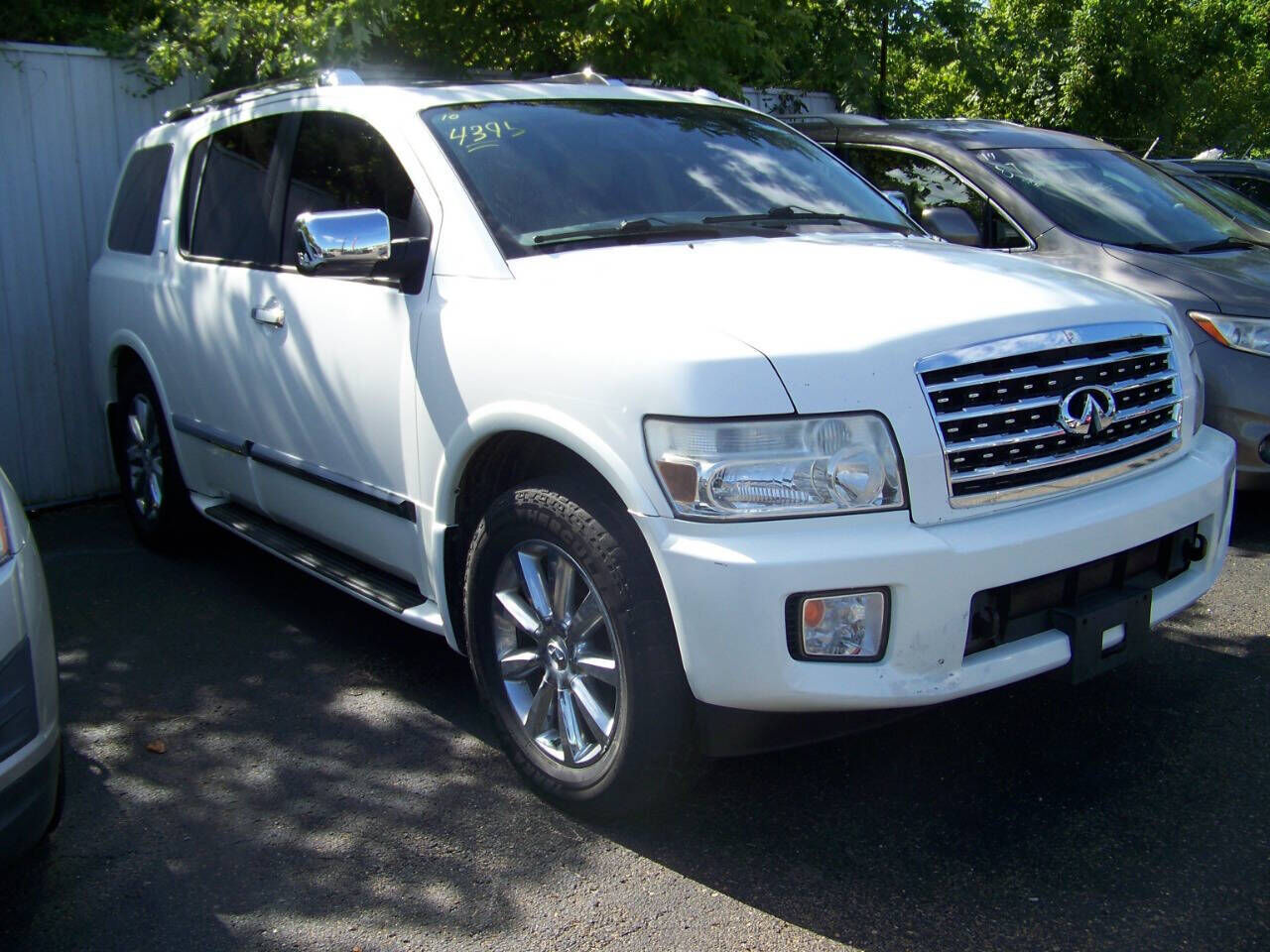 2010 INFINITI QX56