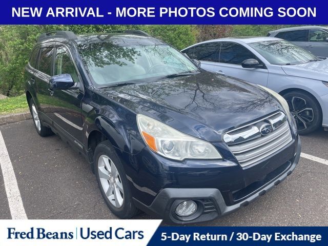 2014 SUBARU Outback