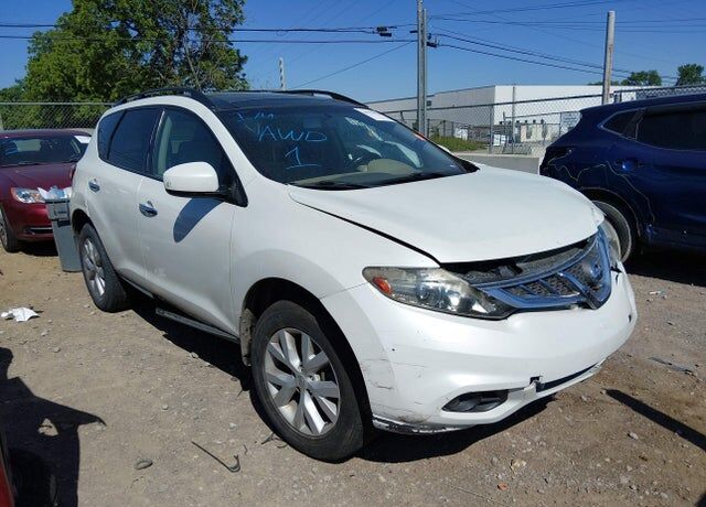 2011 NISSAN Murano