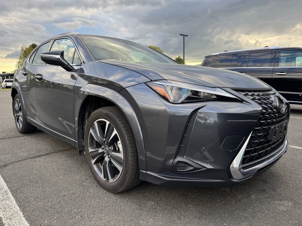 2023 LEXUS UX