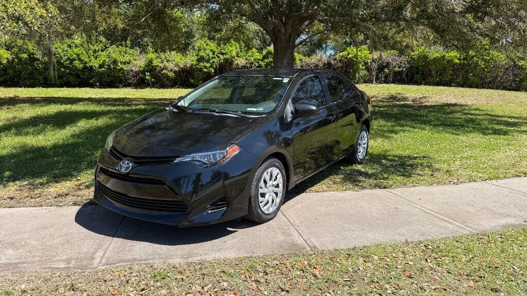2017 TOYOTA Corolla